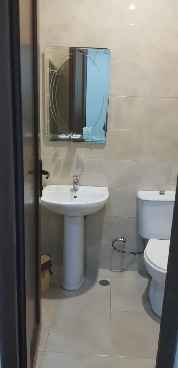 Hotel Cattaleya Batumi Zewnętrze zdjęcie